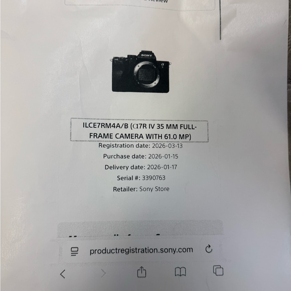 Sony Alpha a7R III Mirrorless Camera - Black with Accessories - Picture 3 of 7